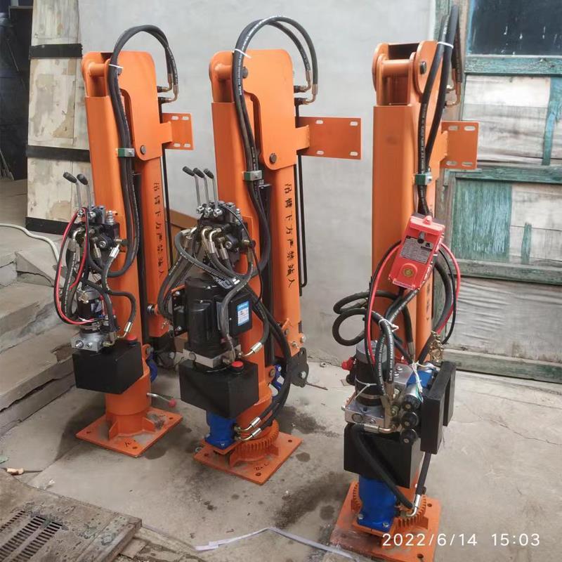 回民区重汽蓝牌随车吊 3.2吨 国六动力强 液压驱动 农用自卸起重机